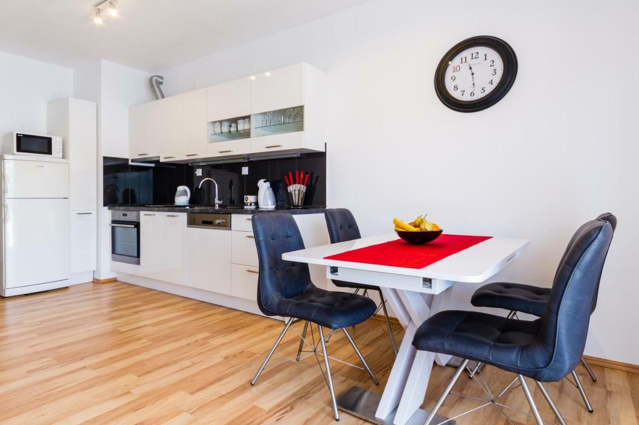 Apartman Orlando Zrnovo Zewnętrze zdjęcie